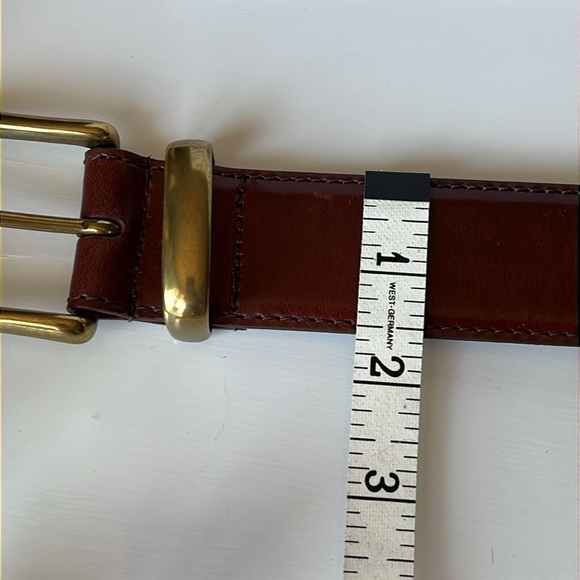 Fossil Brown Leather Belt Size Large Gold Brass Buckle Classic Jeans - Picture 11 of 12